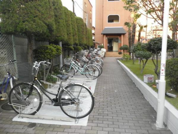 Local appearance photo