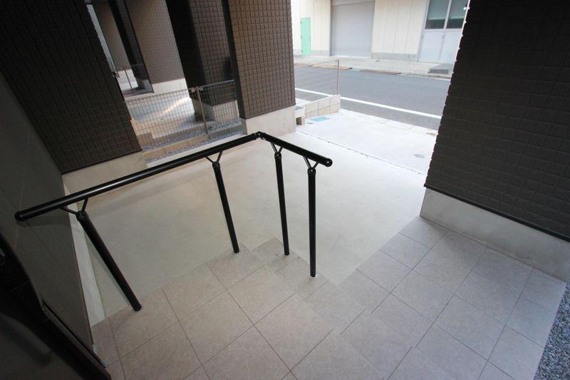 Entrance. First floor