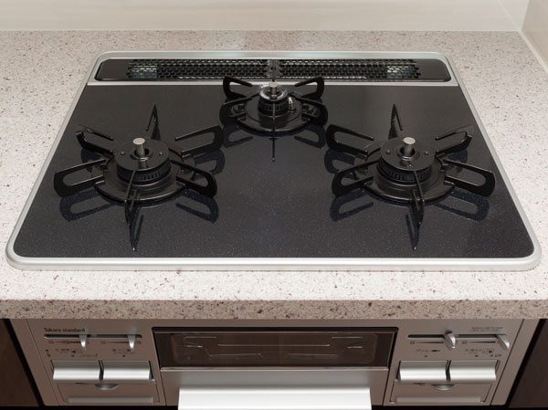 Kitchen.  [Hyper-glass coat stove] Your easy-care hyper glass top plate.