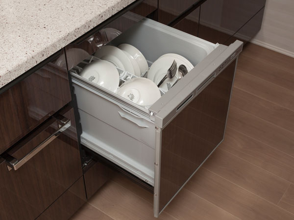 Kitchen.  [Dishwasher] Also be improved housework efficiency there is a water-saving effect.