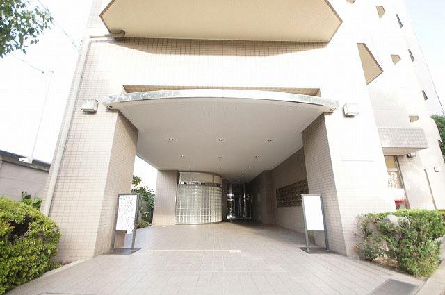 Local appearance photo. Local (10 May 2013) Shooting