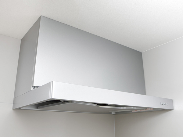 Kitchen. Filter-less range hood