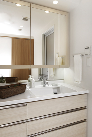 Bathing-wash room. DRESSING ROOM