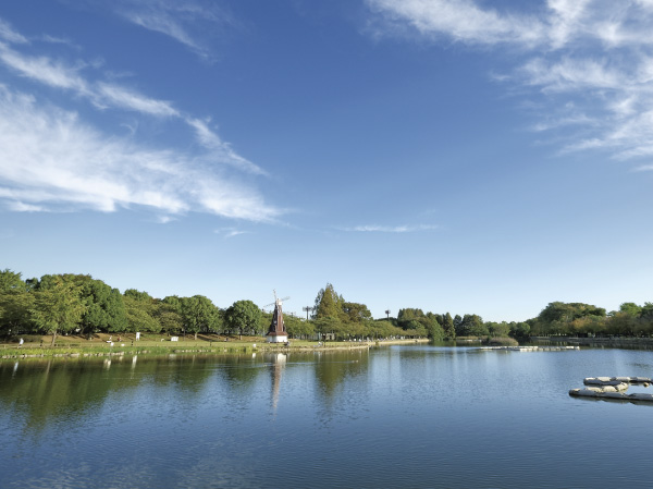 Surrounding environment. Ukima park (about 320m / 4-minute walk)