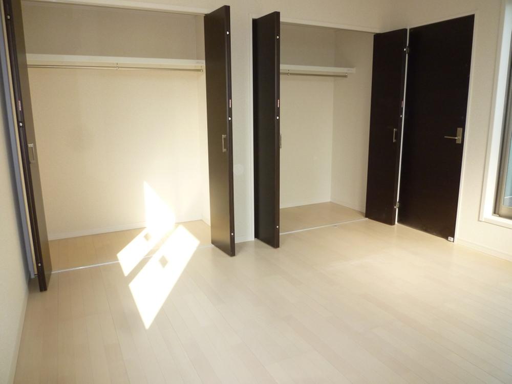 Receipt.  [Our construction cases] closet