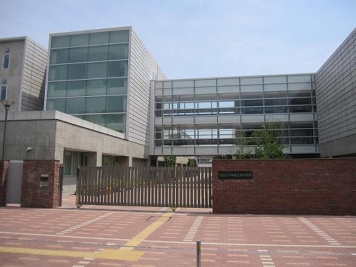 Junior high school. Municipal 1000m walk about 13 minutes to Jujo Fujimi Junior High School