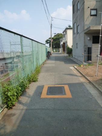 Local photos, including front road. Local (August 2013) Shooting