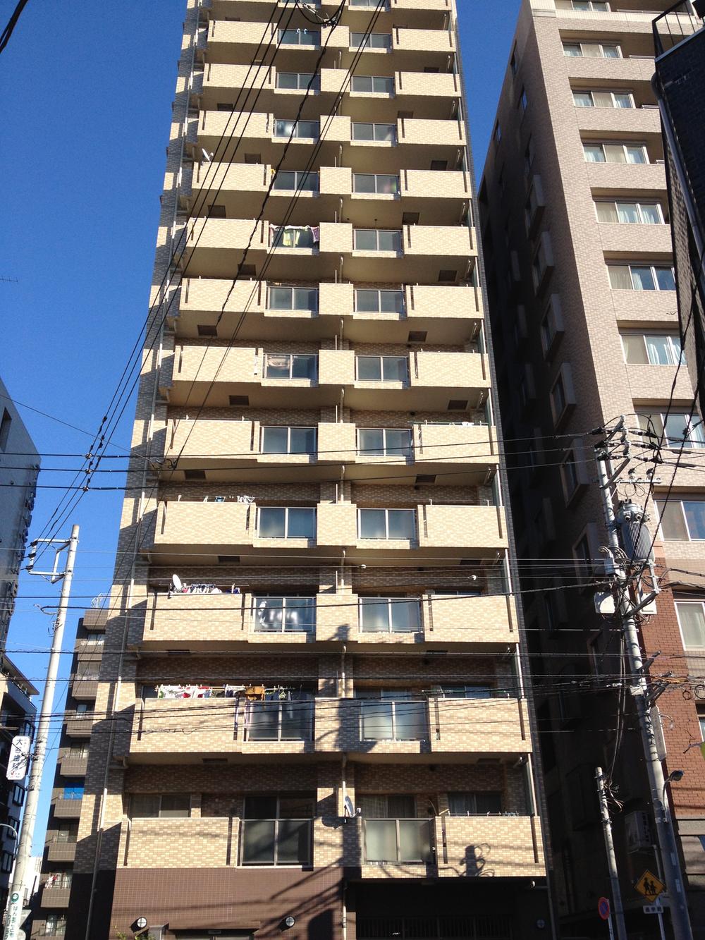 Local appearance photo. Local (12 May 2013) Shooting