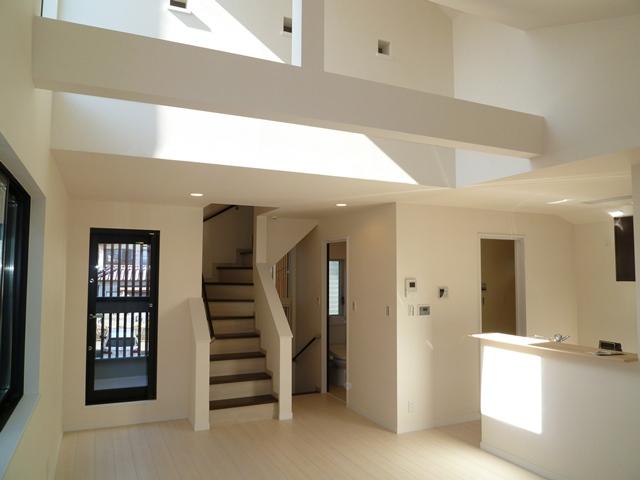 Same specifications photos (Other introspection). ( A Building) same specification