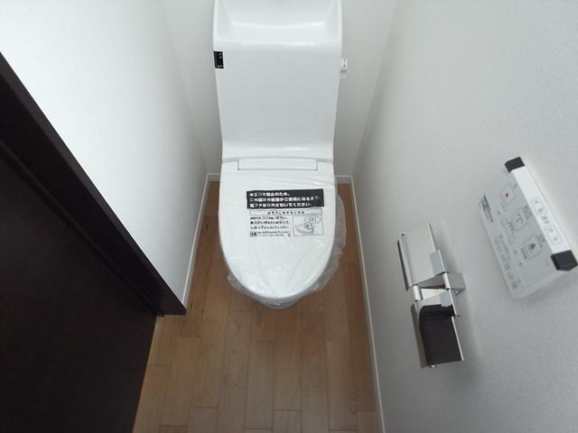 Same specifications photos (Other introspection). Toilet company construction cases