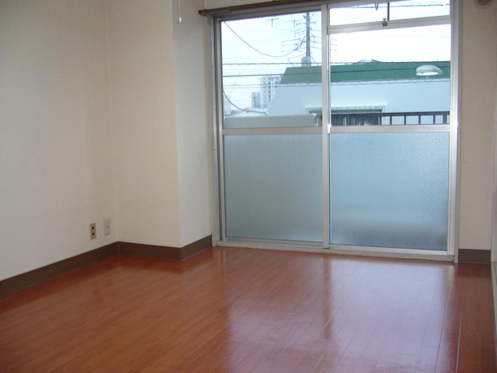 Non-living room. Western-style (11 May 2013) Shooting