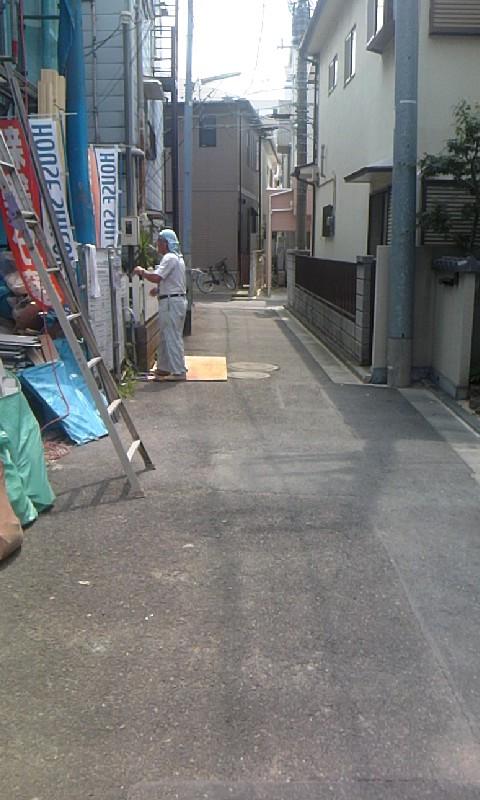 Local photos, including front road. Local (August 2013) Shooting