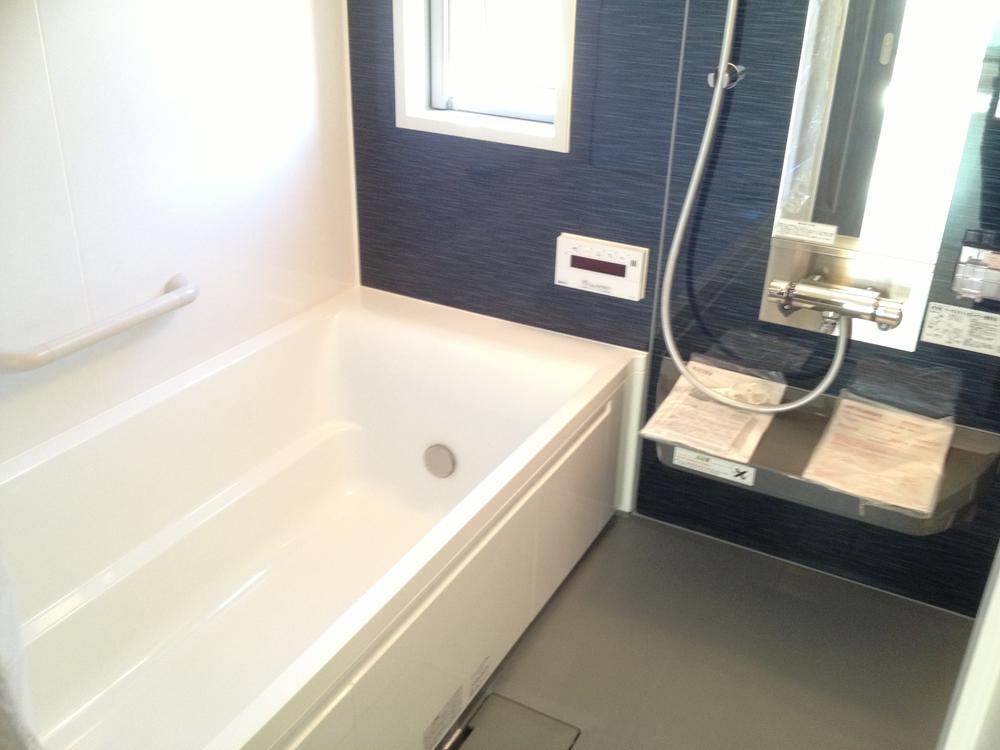 Bathroom.  ■ The Company has adopted the unit bus of 1 pyeong type ・ Please heal to fully fatigue of the day ■