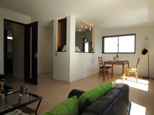 Building plan example (introspection photo). Same specification example