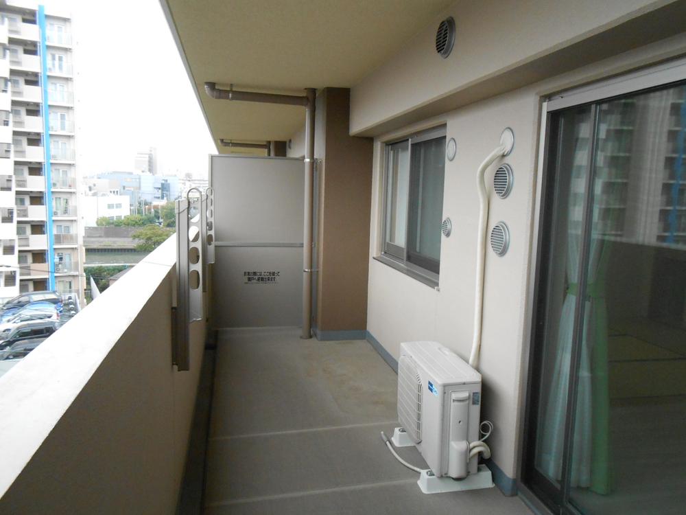 Balcony. Local (11 May 2013) Shooting