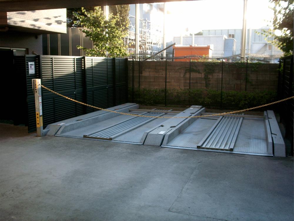 Parking lot. Common areas