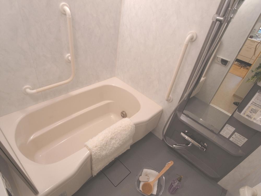 Bathroom. Bathroom (11 May 2013) Shooting