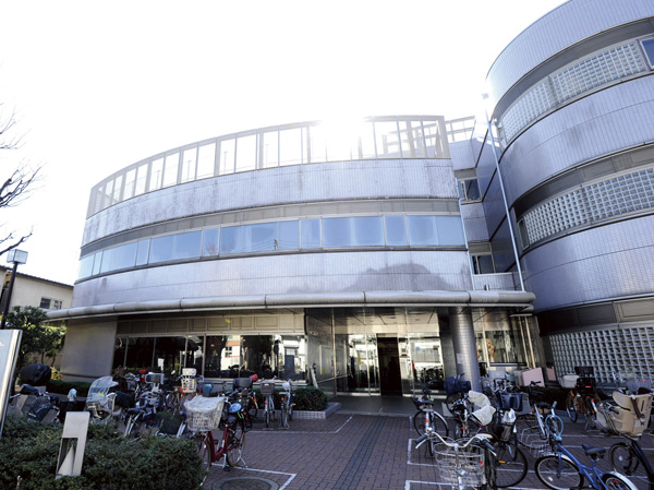 Surrounding environment. Kamiya library ・ Kamiya Kumin Center (about 950m, A 12-minute walk)