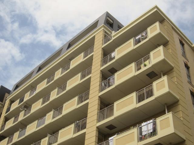 Local appearance photo. Old condominium main "Nippon Sogo Estate Co., Ltd."