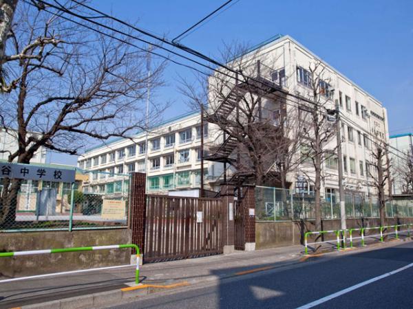 Junior high school. 546m to the North Ward Kamiya Junior High School