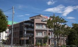 Hospital. Akabane 500m to Central General Hospital