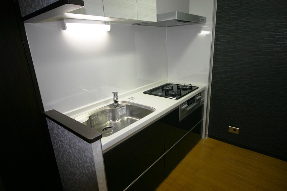 Kitchen. Range three-necked gas system kitchen with food.