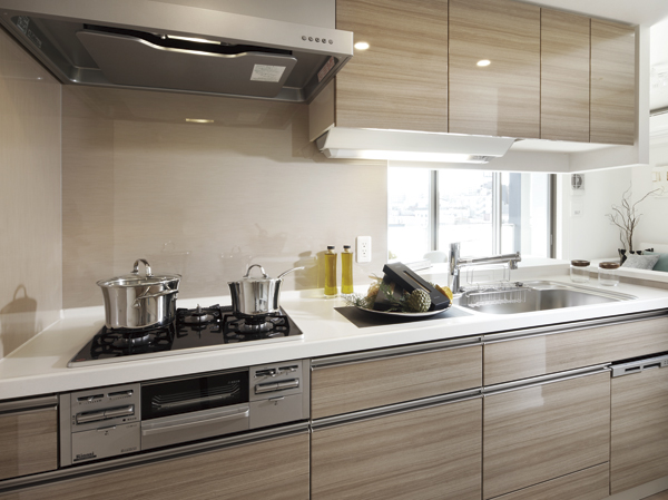 Kitchen.  [kitchen]  ※ Following publication of the amenities the model room (70A1 ・ Which was to 70C type) shooting (11 May 2013), furniture ・ Furniture etc. are not included in the sale price.