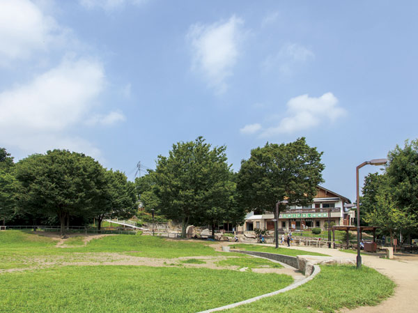 Surrounding environment. Shimizu hill park (about 470m ・ 6 mins ・ Bike about 3 minutes)