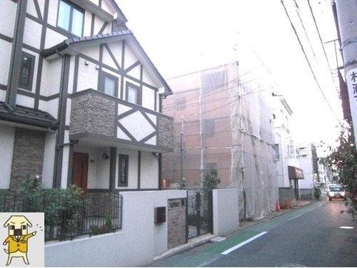 Local photos, including front road. 2013 / 11 / 21 shooting