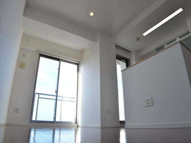 Living. It is a good living with views