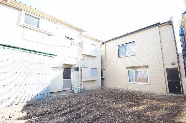 Local land photo. Local (11 May 2013) Shooting