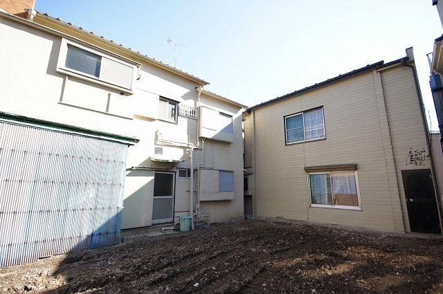 Local land photo. Local (11 May 2013) Shooting