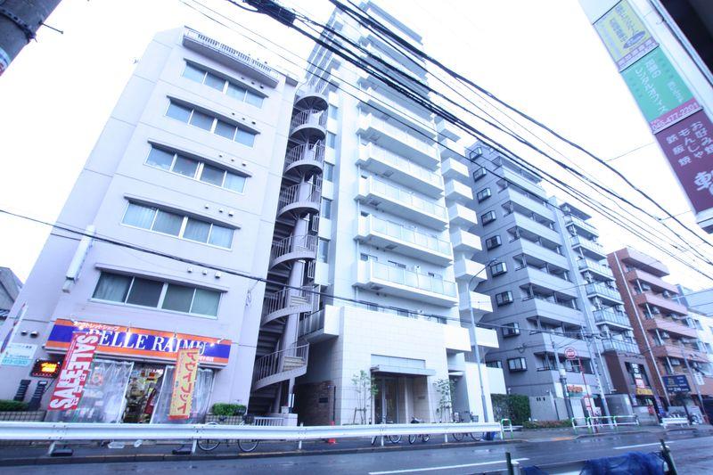 Local appearance photo. A clear day you can see the Mount Fuji.