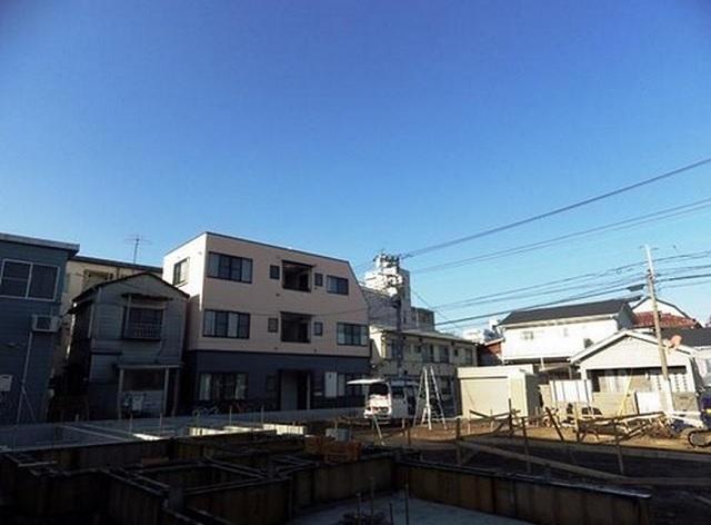 Other local. Local in the land Photos (2)