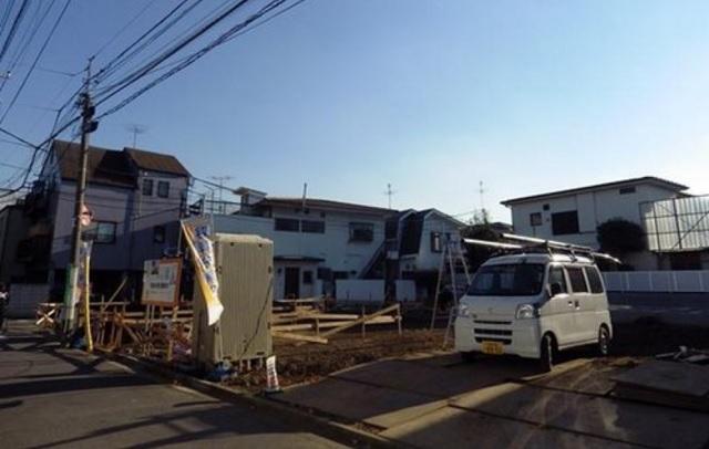 Local photos, including front road. Local appearance photos, including the front road (2)