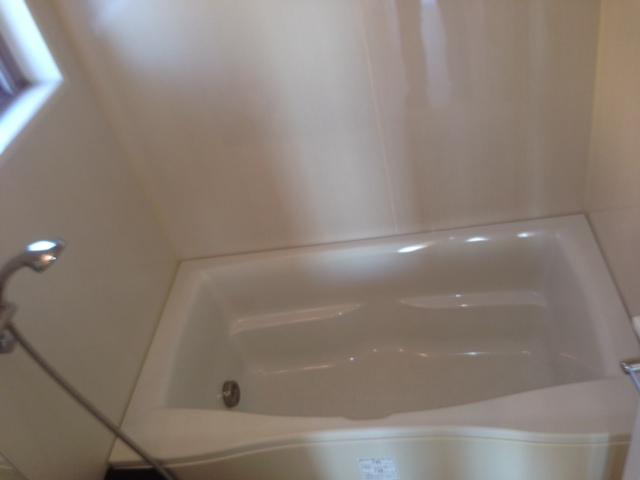 Bathroom. Built shallow unique high-grade specifications is the amenities of: 2013 November shooting