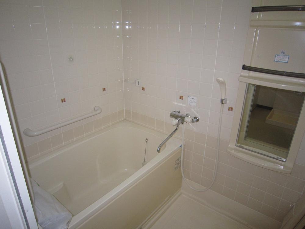 Bathroom. Bathroom (2013 December shooting)