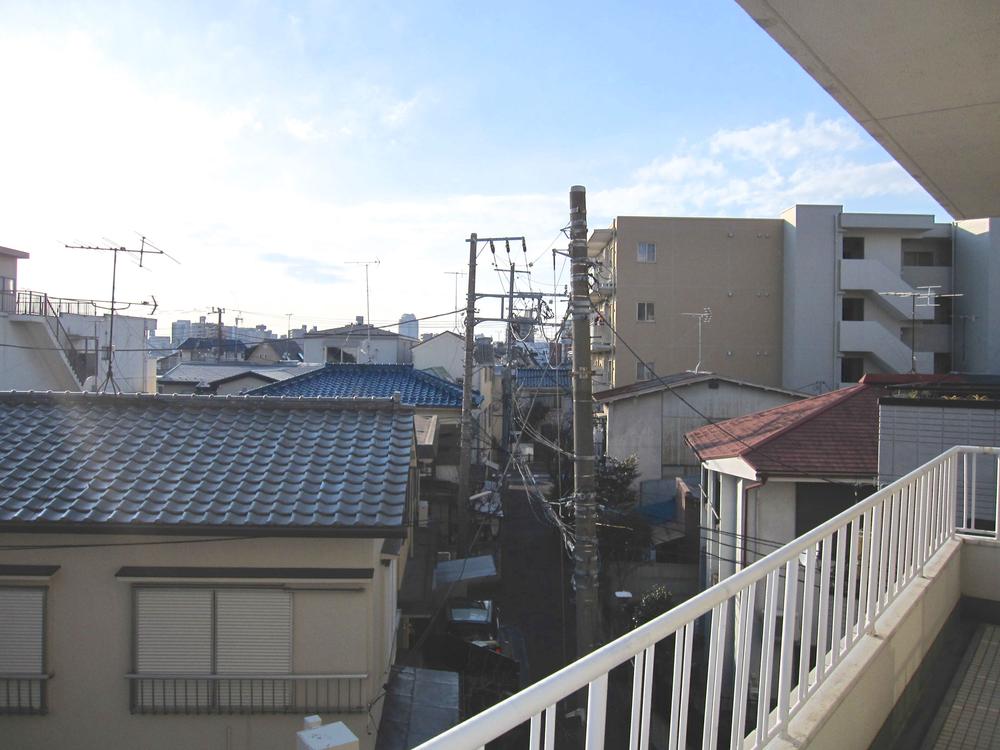 View photos from the dwelling unit