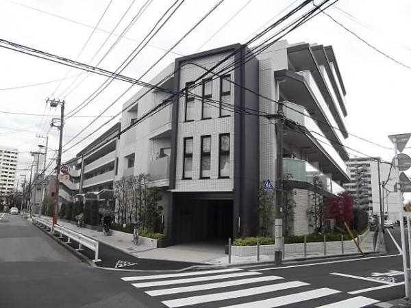 Local appearance photo