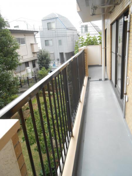 Balcony. ◎ balcony
