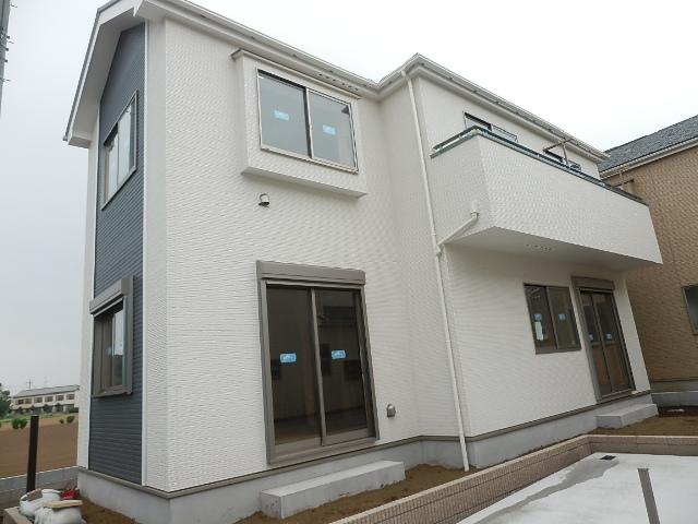 Local appearance photo. Local (August 2013) Shooting