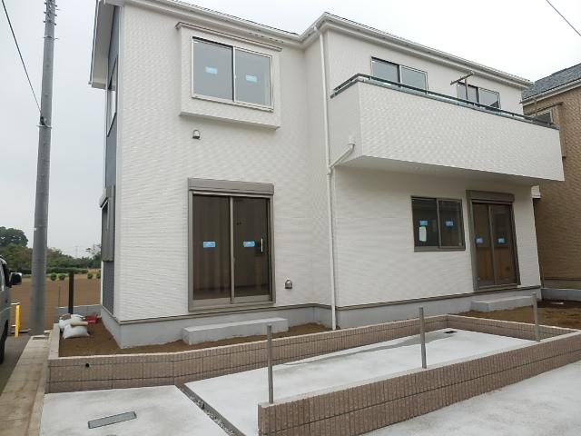 Local appearance photo. Local (August 2013) Shooting