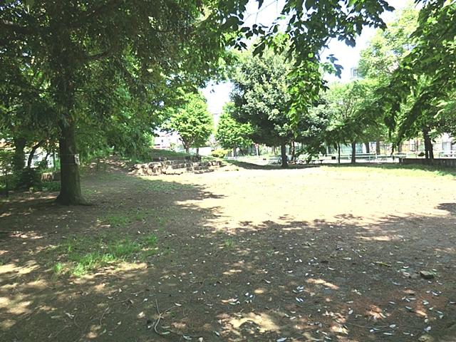 park. 150m until Nobidome park