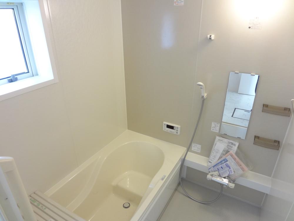 Same specifications photo (bathroom). Same specifications