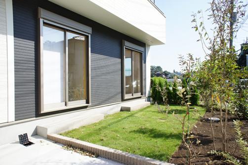 Local appearance photo. Local October shooting