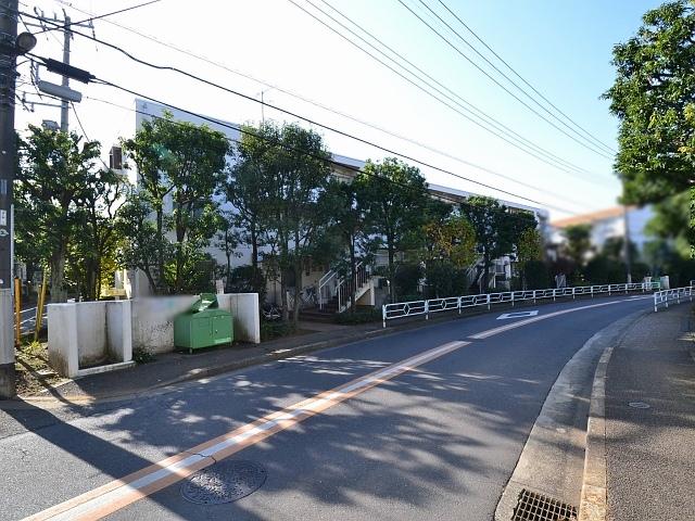 Local appearance photo. Green Town Kiyodo 24 Building contact road situation