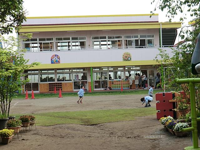 kindergarten ・ Nursery. Private Kiyose to kindergarten 670m