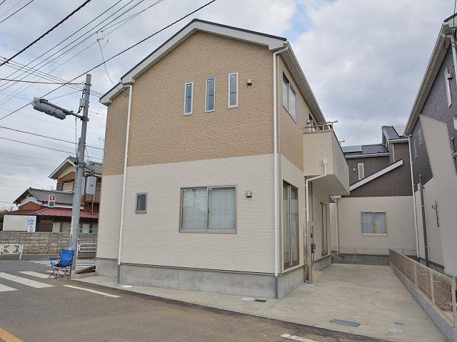 Local appearance photo. Building 2 Local (December 23, 2013) Shooting