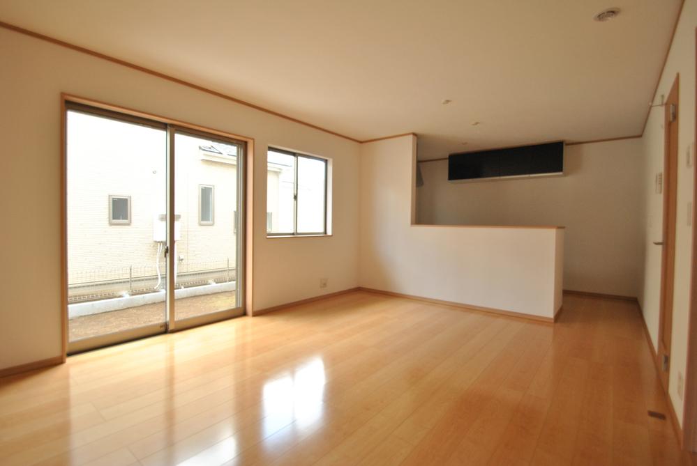 Living. Indoor (10 May 2013) Shooting D Building