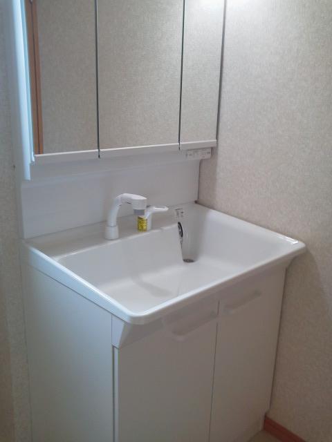 Same specifications photos (Other introspection). Indoor (11 May 2013) Shooting Building 2 same specifications